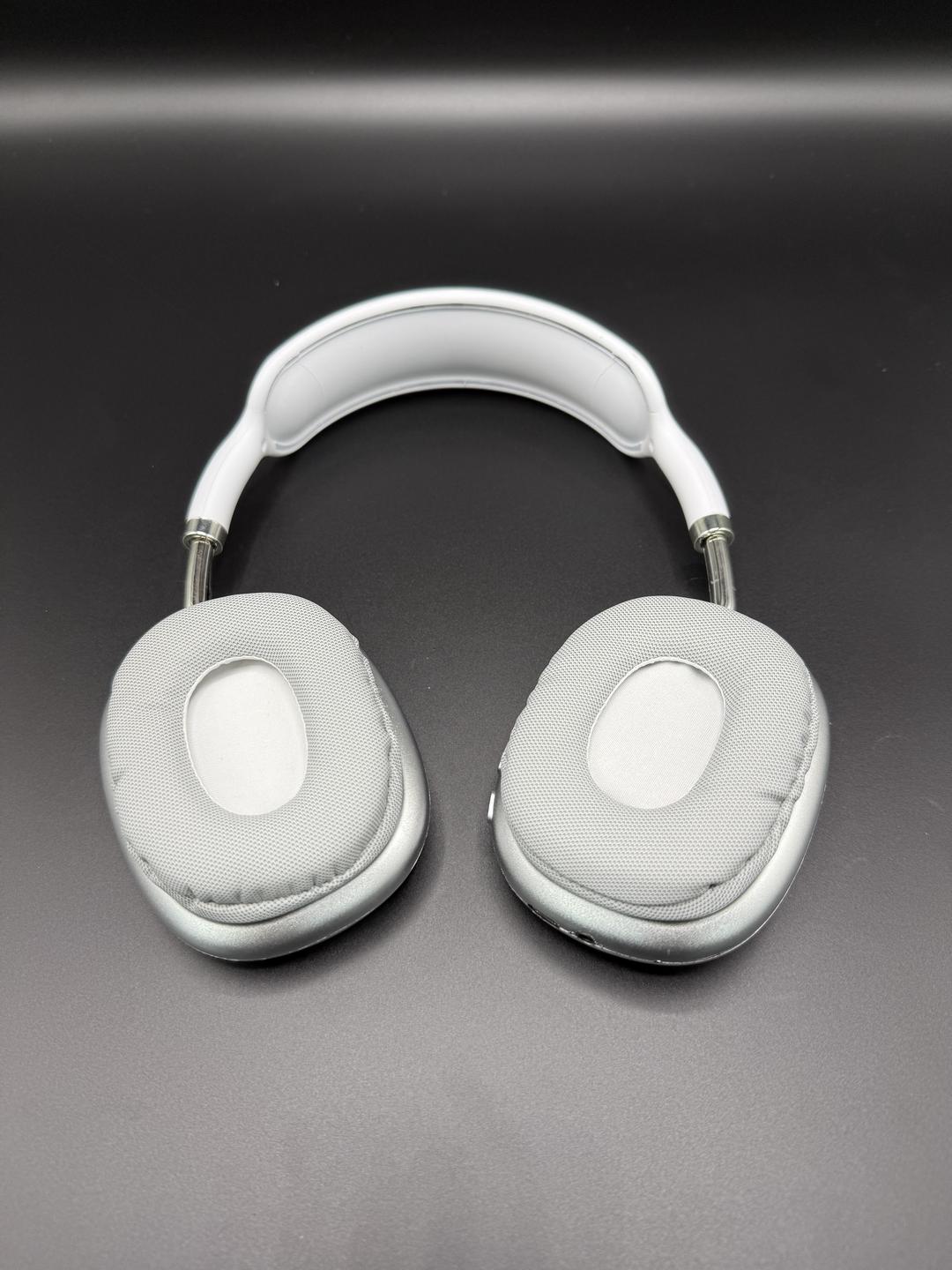 P9 Headphones - Designed For All - Day Comfort